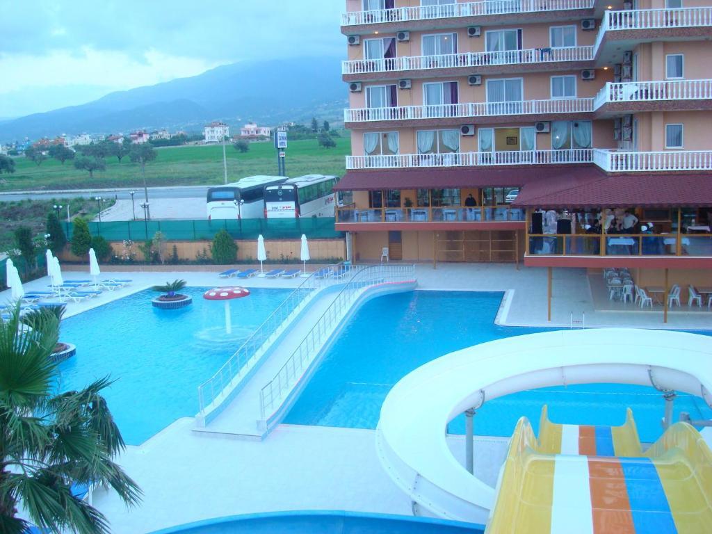 Club Casmin Hotel Iskenderun Exterior photo